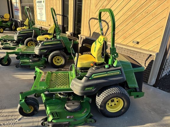 Image of John Deere Z997R equipment image 1