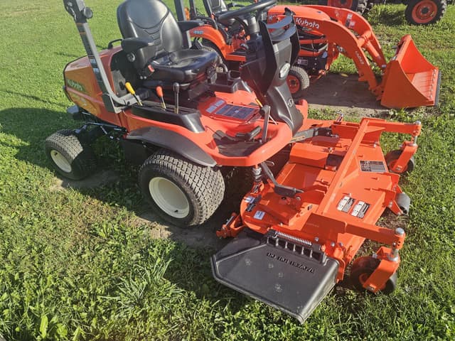 Image of Kubota F2690 equipment image 2