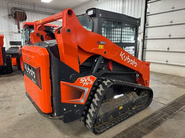 Image of Kubota SVL75-3HFWVCC equipment image 4