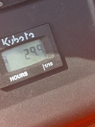 Image of Kubota Z422KW equipment image 4