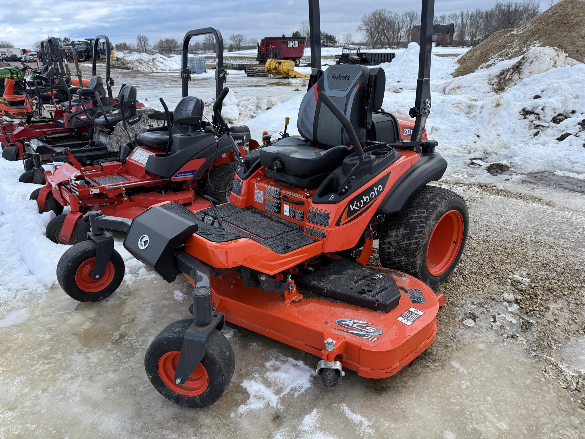 2025 Kubota ZD1211L Equipment Image0