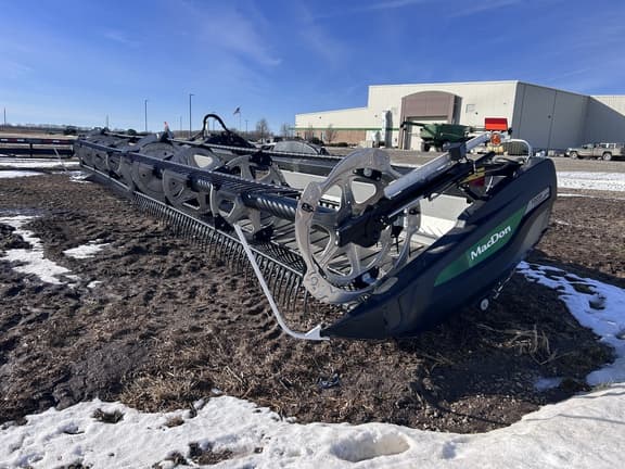 Image of MacDon FD235 Primary image