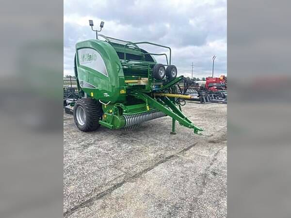 2025 McHale V6 750 Equipment Image0