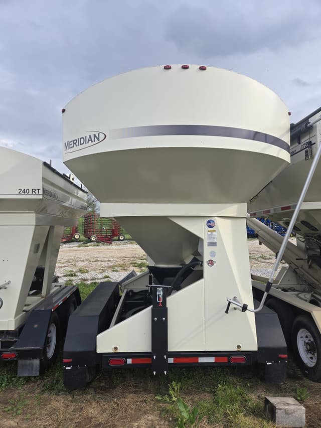 Image of Meridian 4055 equipment image 4