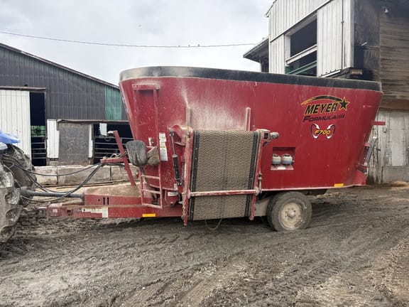 2025 Meyer F700 Equipment Image0