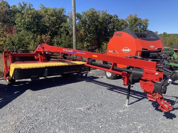 2025 New Holland 313 Equipment Image0