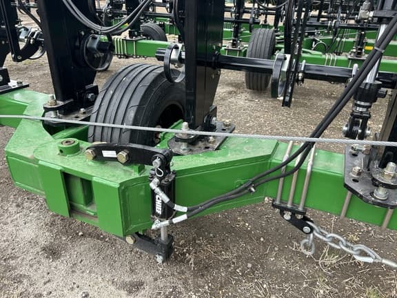 Image of Summers SuperWeeder equipment image 3