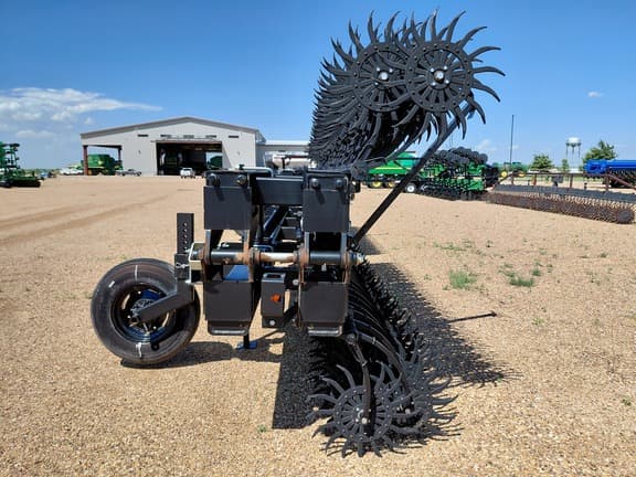 Image of Yetter 3554 equipment image 1