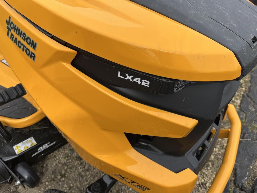 Image of Cub Cadet XT2 LX42 Image 1