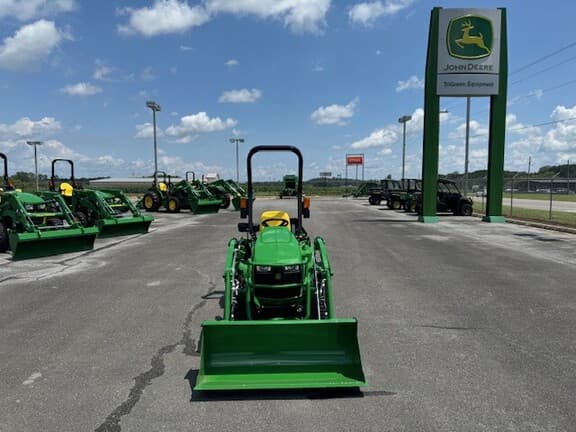 Image of John Deere 1023E equipment image 2