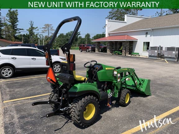 Image of John Deere 1023E equipment image 2
