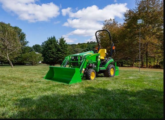 Image of John Deere 1025R Primary Image