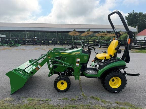 Image of John Deere 1025R equipment image 1