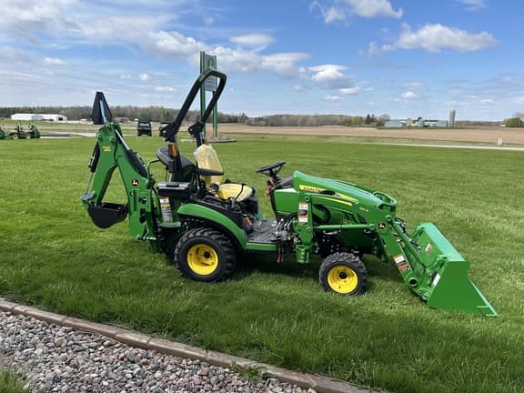 Image of John Deere 1025R equipment image 4