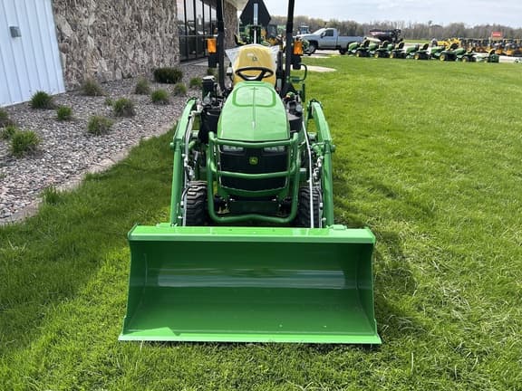Image of John Deere 1025R equipment image 3