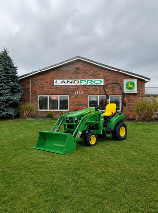 2026 John Deere 1025R Equipment Image0