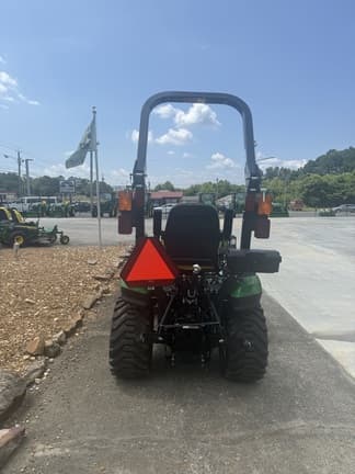 Image of John Deere 1025R equipment image 3