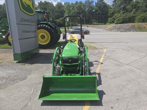 Image of John Deere 1025R equipment image 2