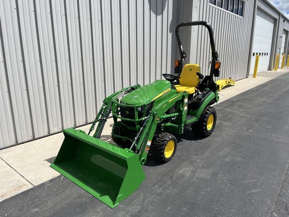Image of John Deere 1025R equipment image 1