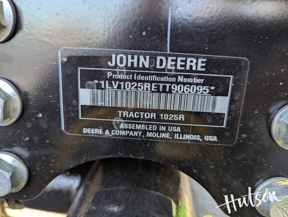 Image of John Deere 1025R equipment image 4