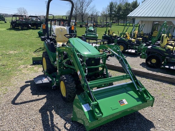 2026 John Deere 2025R Equipment Image0