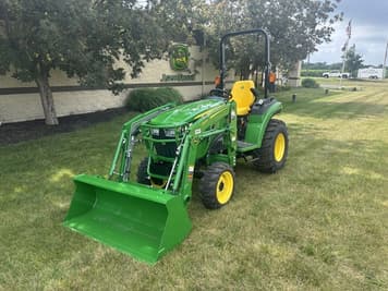 Main image John Deere 2025R