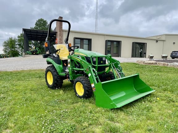 Image of John Deere 2025R Primary Image
