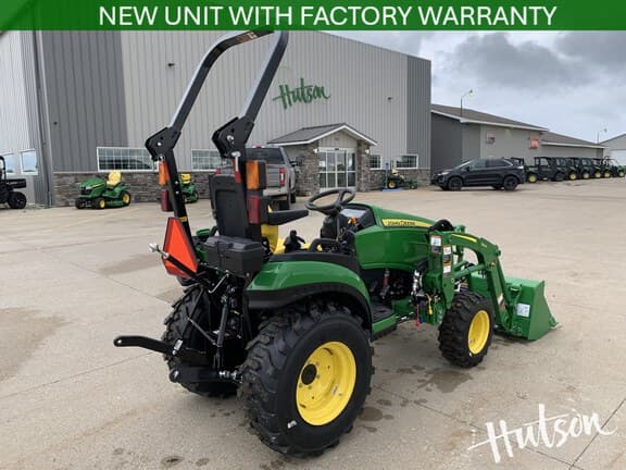 Image of John Deere 2025R equipment image 2