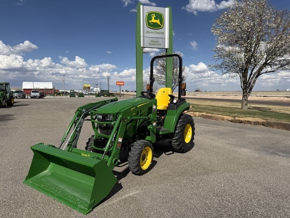 Image of John Deere 2032R Primary image