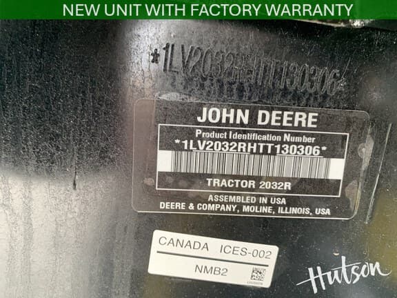 Image of John Deere 2032R equipment image 4