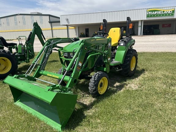 Image of John Deere 2032R Primary image
