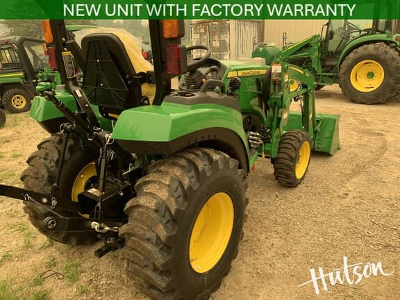 Image of John Deere 2032R equipment image 2