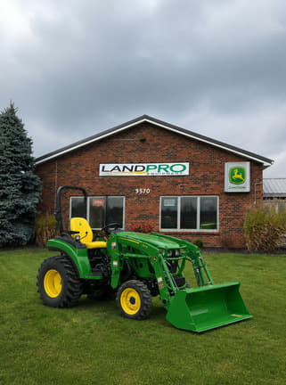 Image of John Deere 2032R Primary Image