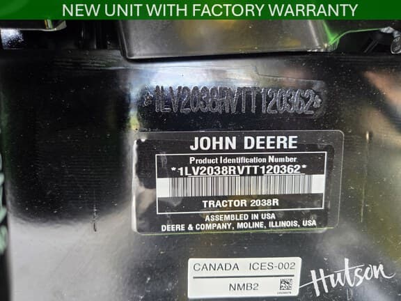 Image of John Deere 2038R equipment image 4