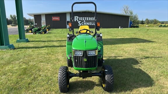 Image of John Deere 2038R equipment image 3
