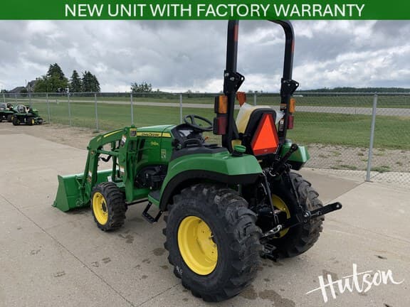 Image of John Deere 2038R equipment image 3