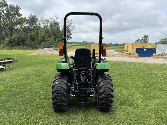 Image of John Deere 2038R equipment image 3