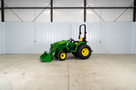 Image of John Deere 3025E equipment image 1