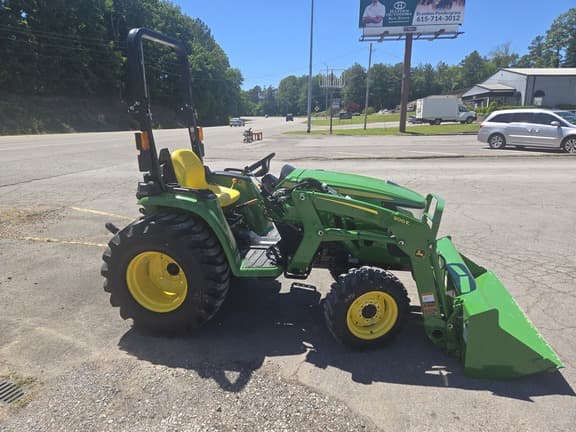 Image of John Deere 3025E equipment image 1