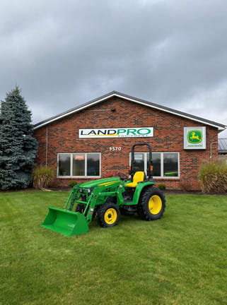2026 John Deere 3025E Equipment Image0