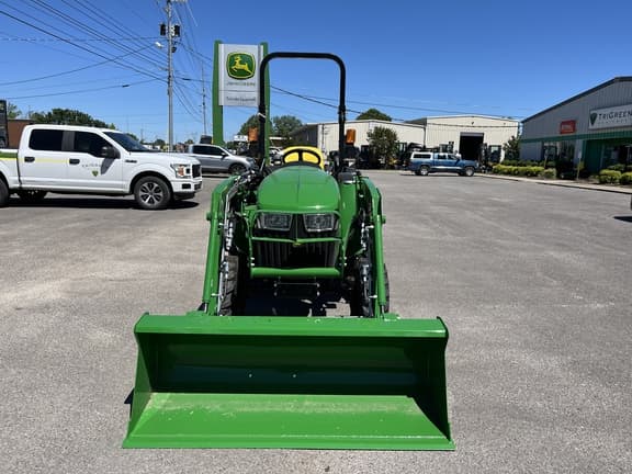 Image of John Deere 3025E equipment image 2