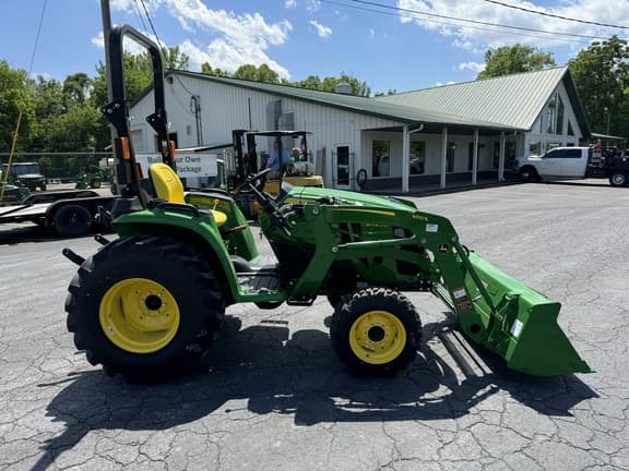 Image of John Deere 3025E Primary image