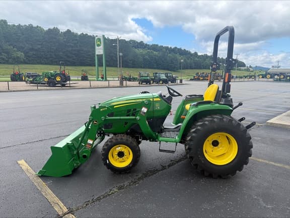 Image of John Deere 3032E Primary image