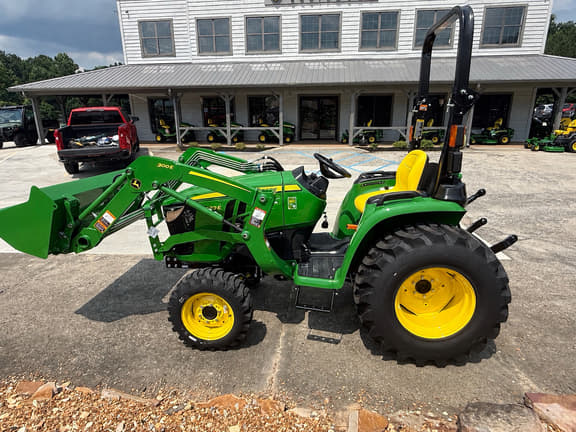 Image of John Deere 3032E Primary image