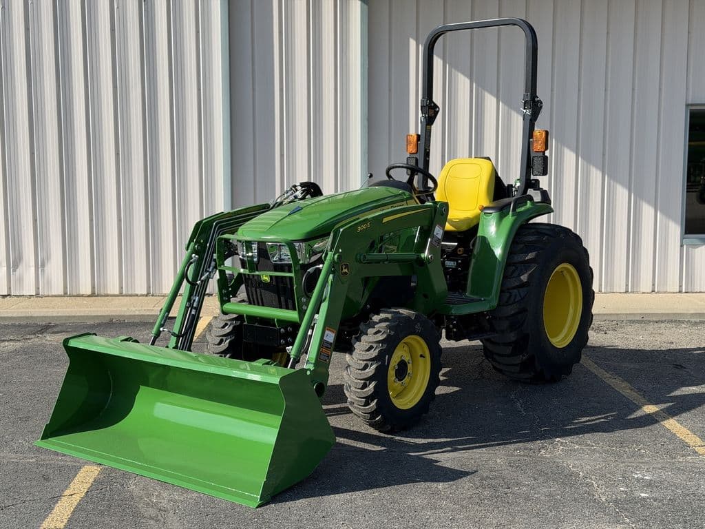 Image of John Deere 3038E Primary image