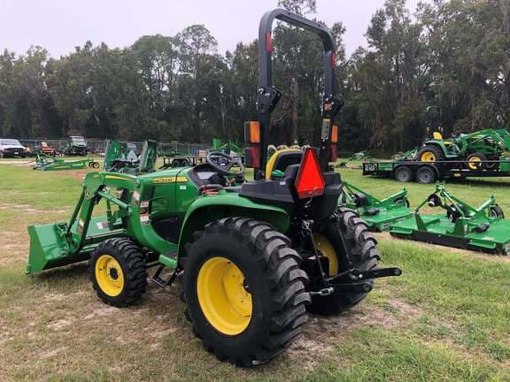 Image of John Deere 3038E equipment image 3