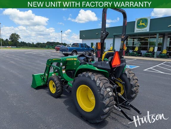 Image of John Deere 3038E equipment image 2