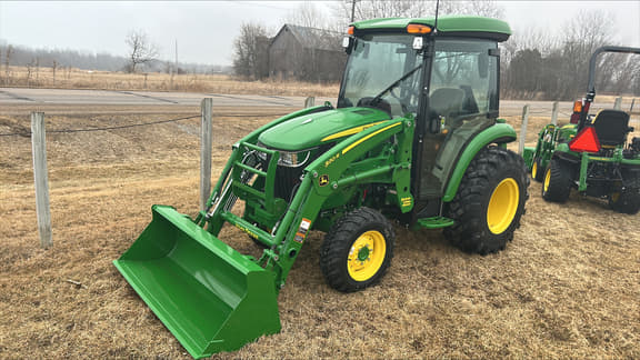 Image of John Deere 3046R Image 0