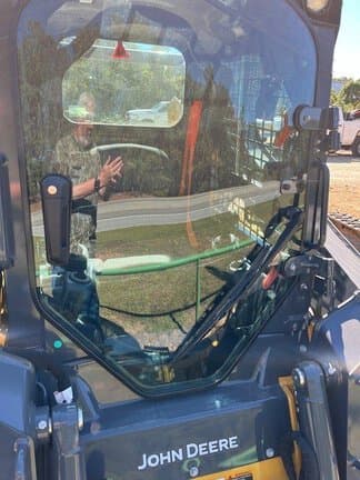Image of John Deere 317G equipment image 1
