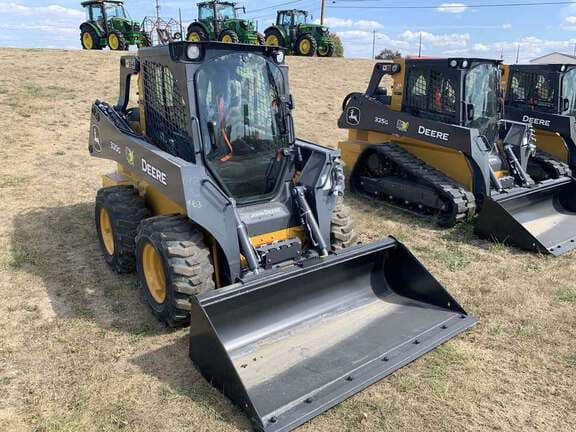 Image of John Deere 320G Primary image